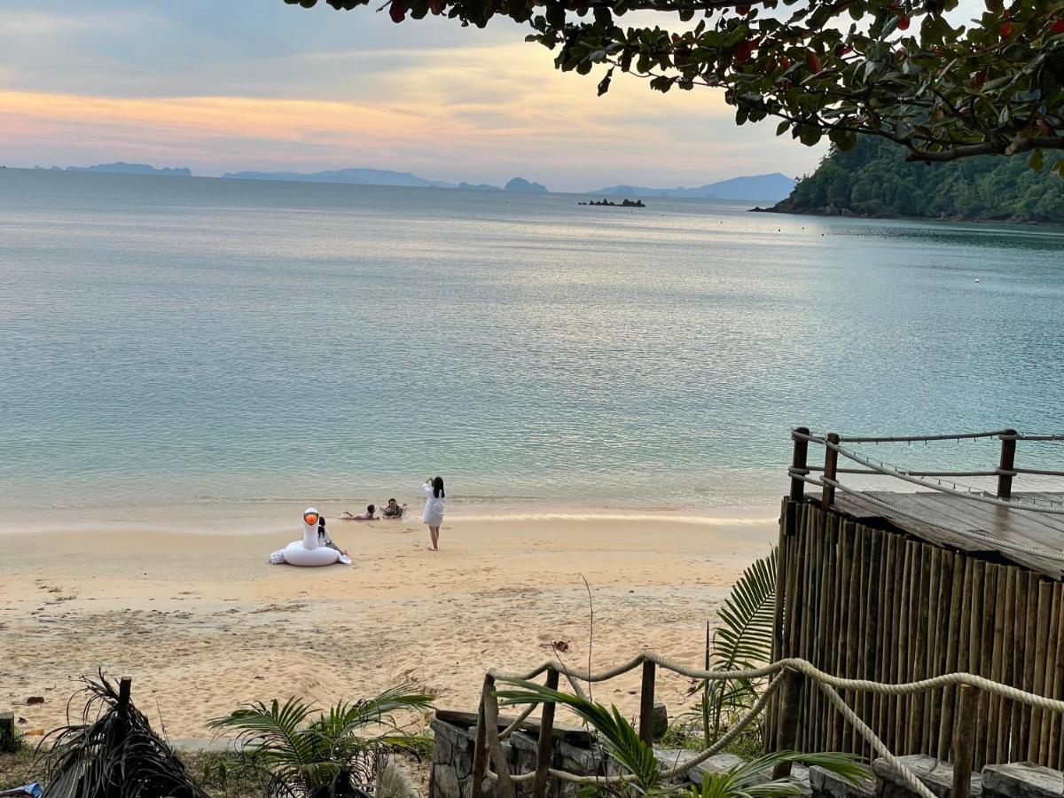Marina Resort Koh Phayam Ranong Exterior foto