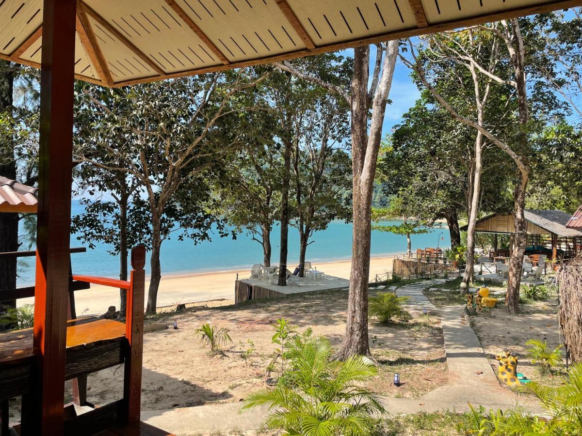 Marina Resort Koh Phayam Ranong Exterior foto