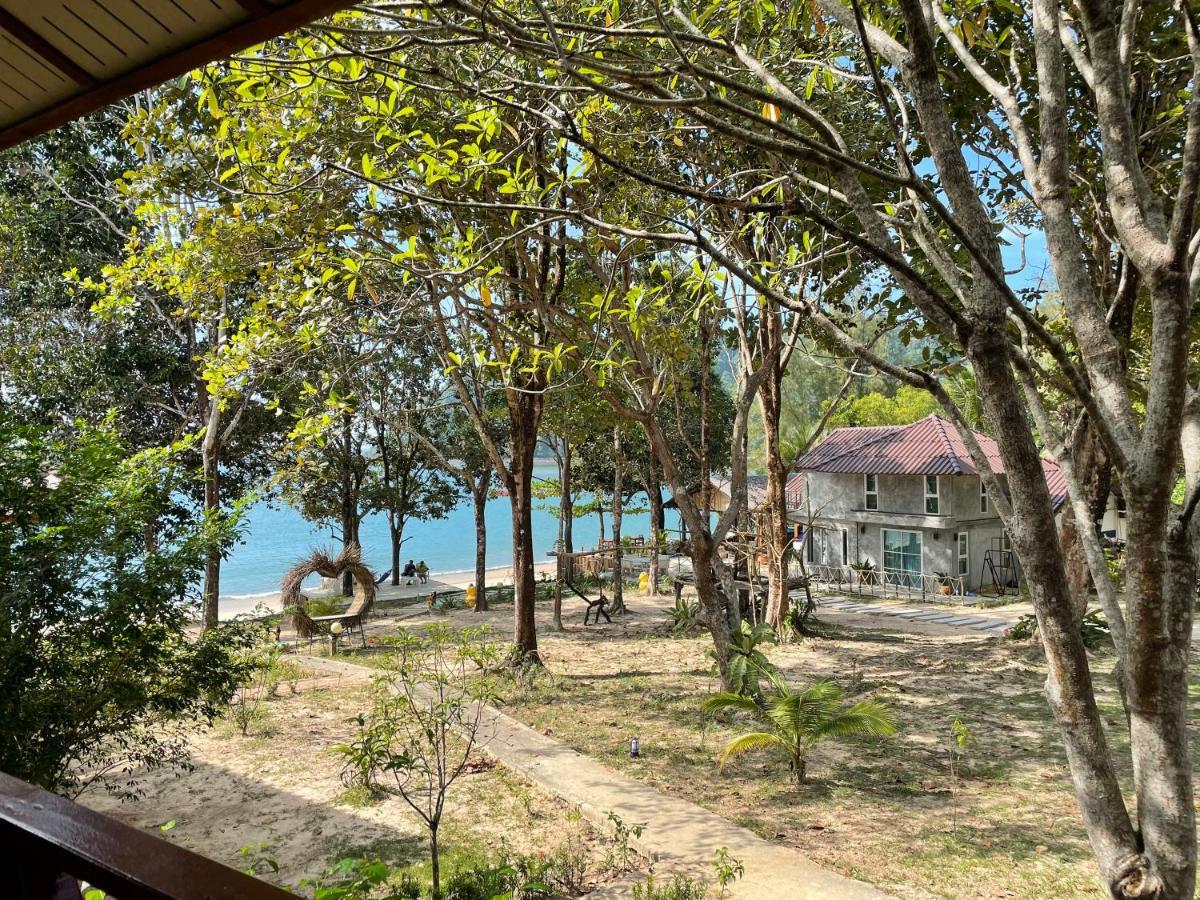 Marina Resort Koh Phayam Ranong Exterior foto