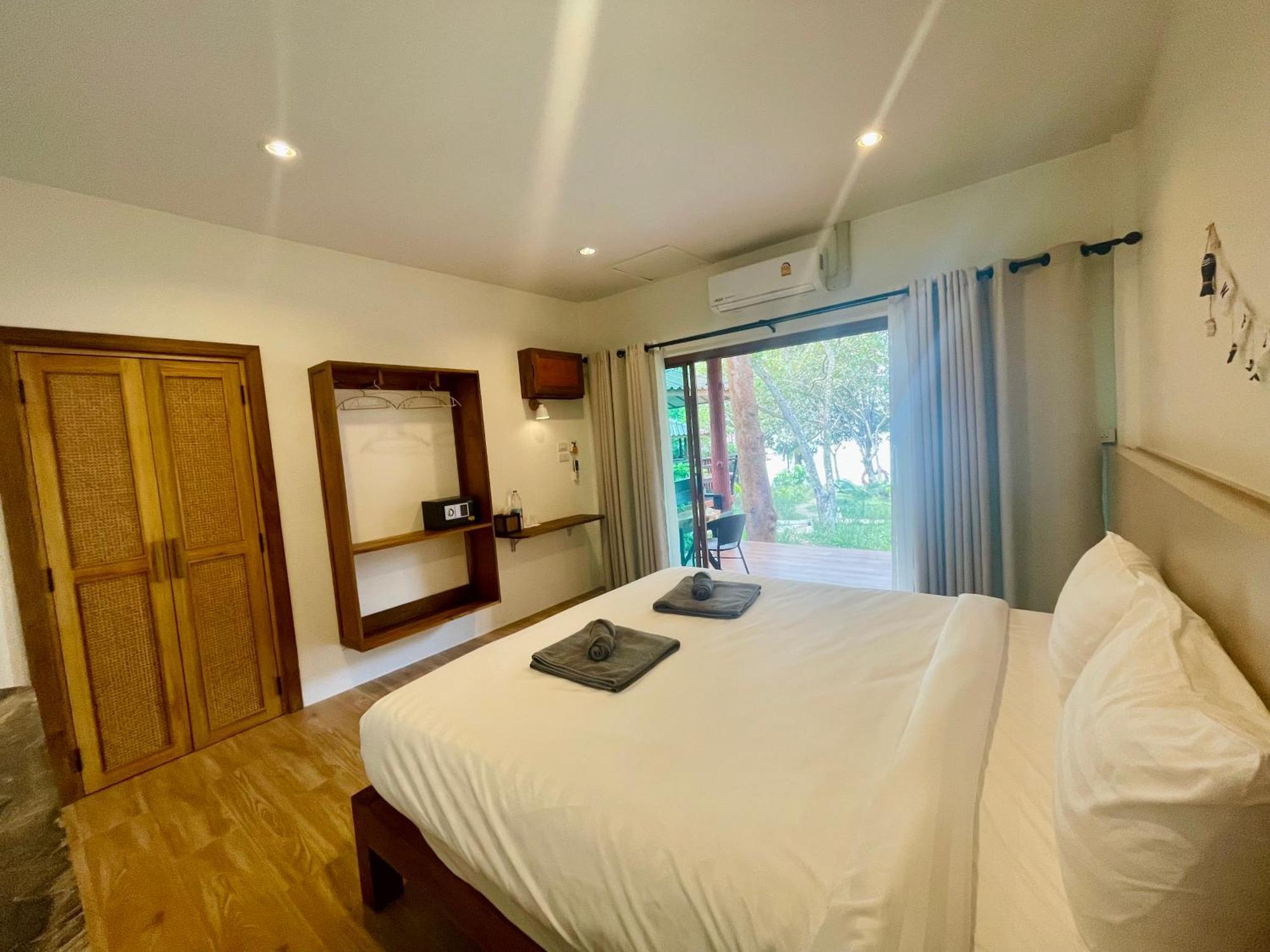 Marina Resort Koh Phayam Ranong Exterior foto