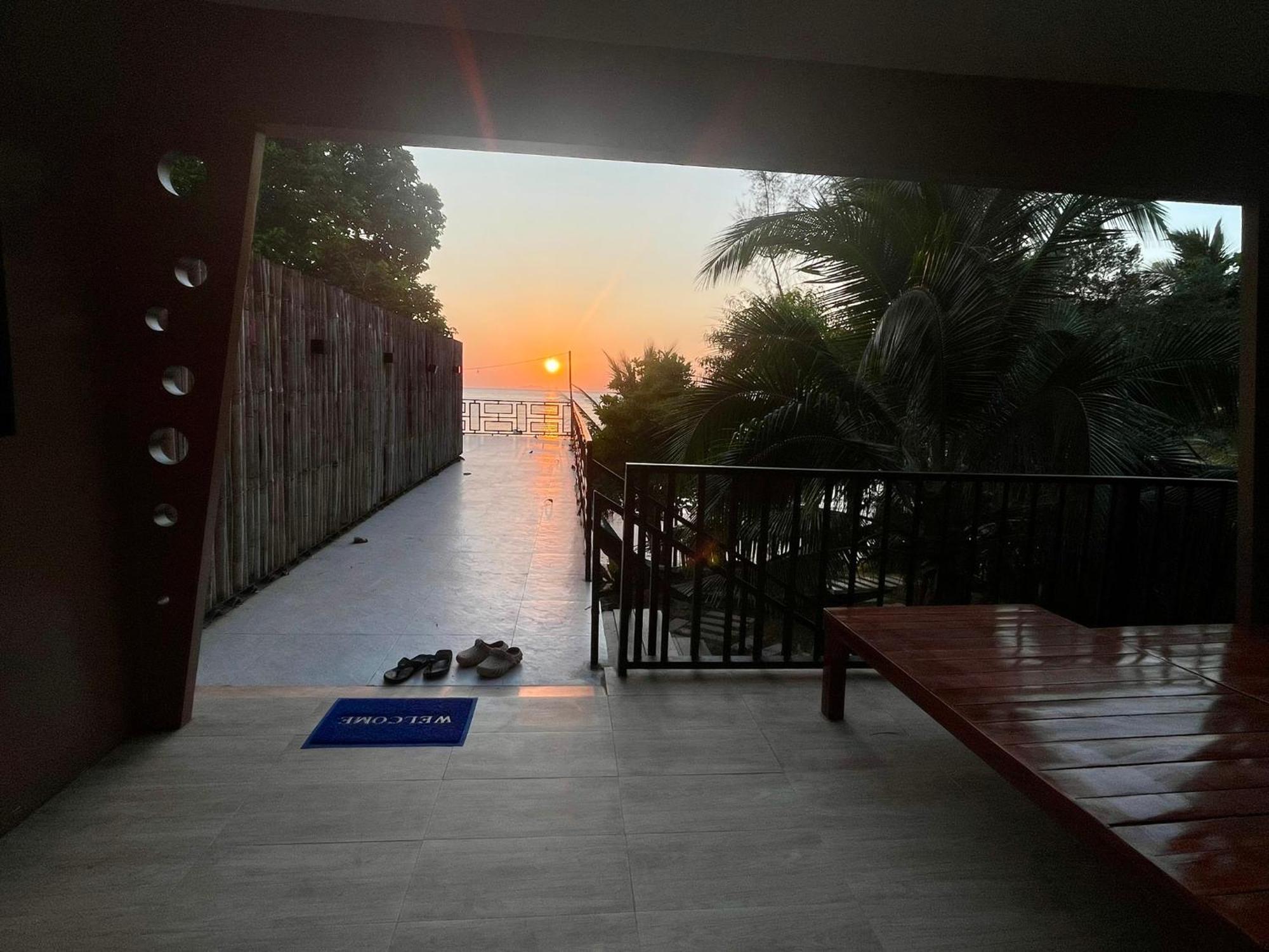 Marina Resort Koh Phayam Ranong Exterior foto